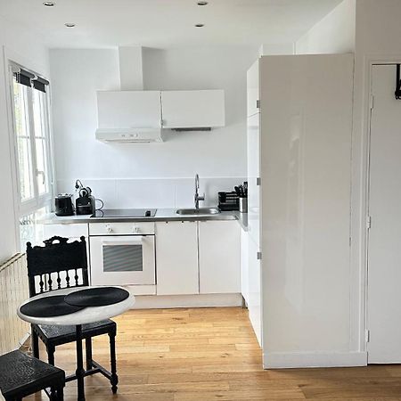 Charmant Studio Au Coeur Du 18E Lejlighed Paris Eksteriør billede