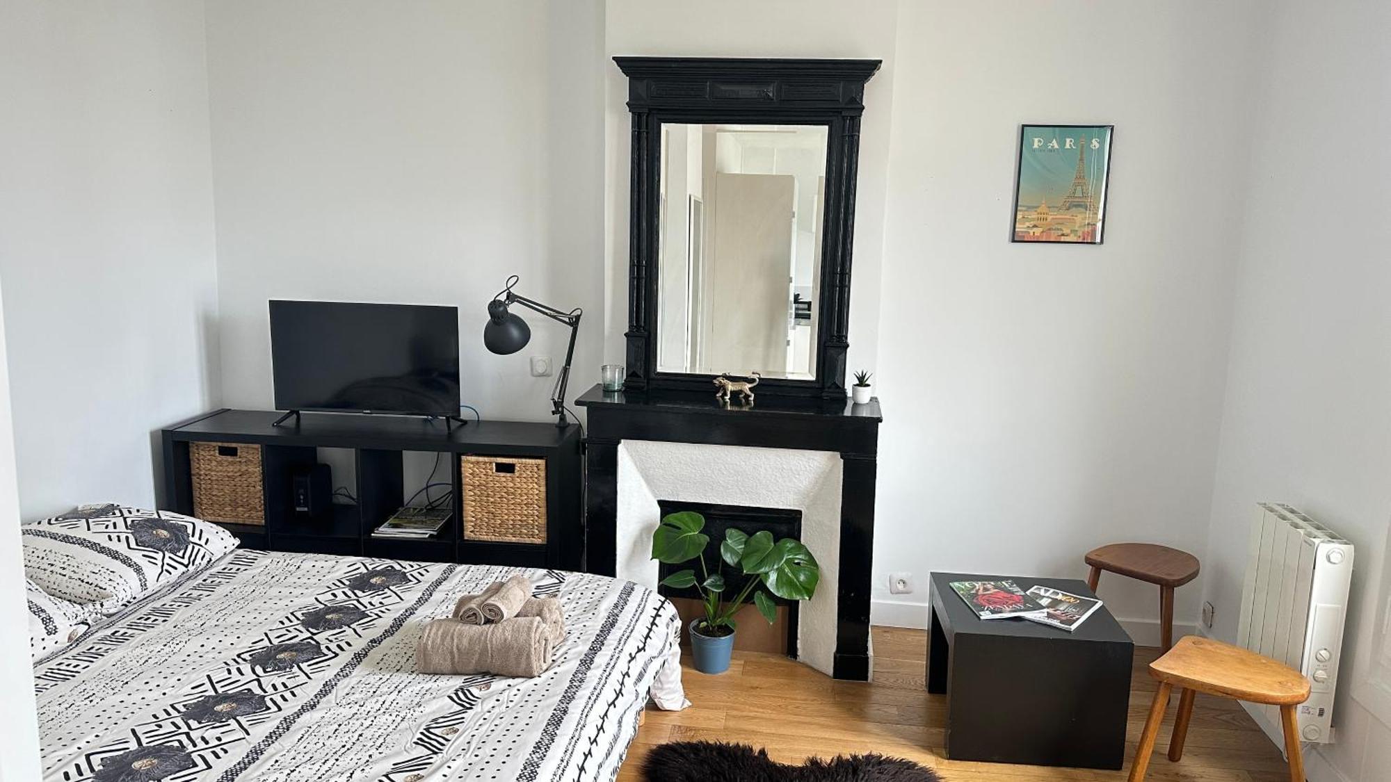 Charmant Studio Au Coeur Du 18E Lejlighed Paris Eksteriør billede